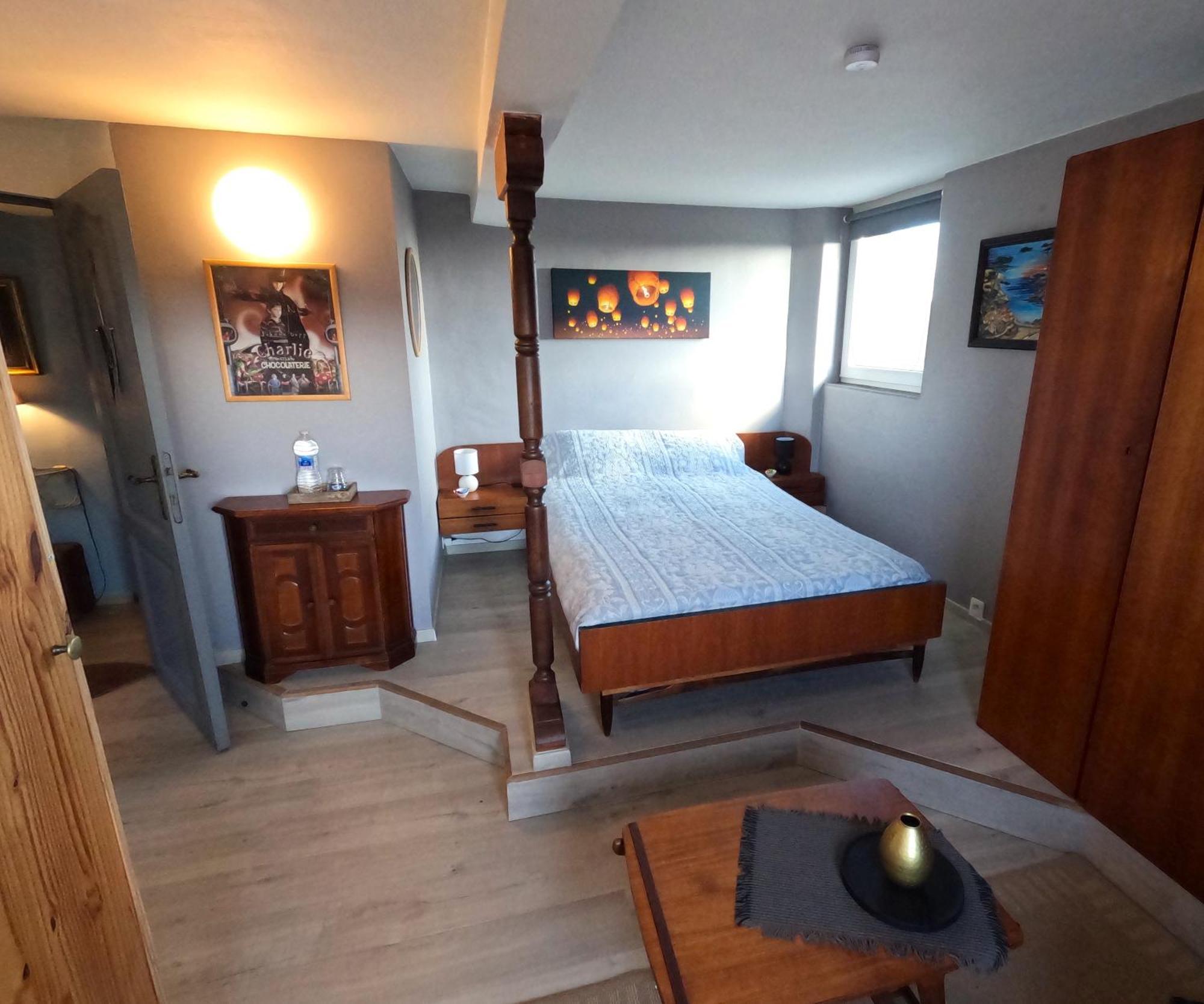 Quarto em Acomodações Particulares Aux Deux Amis *