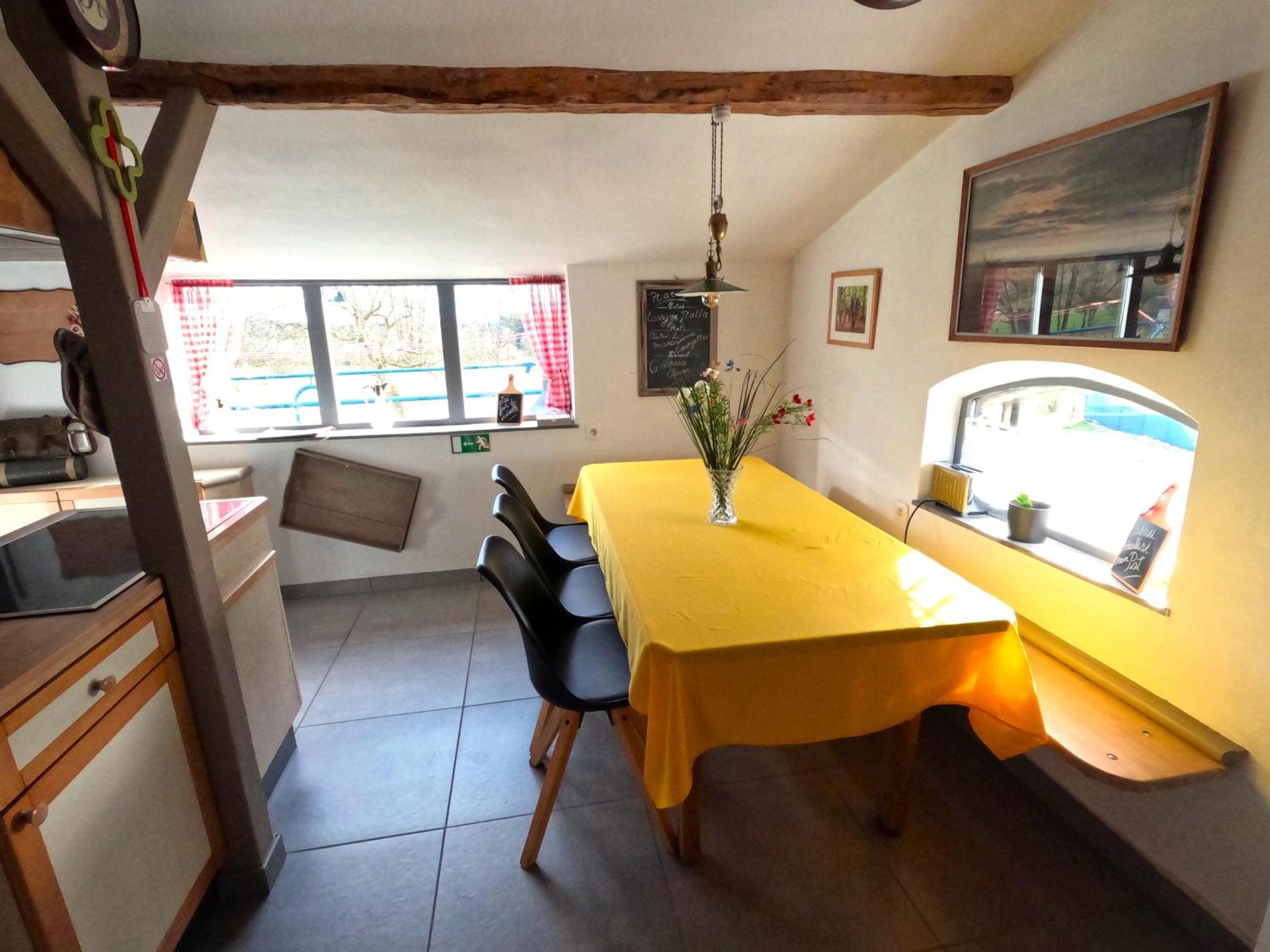 Quarto em Acomodações Particulares Aux Deux Amis Stavelot